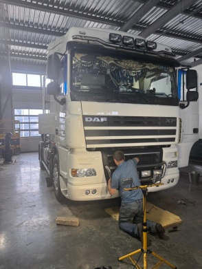 ремонт грузовика DAF XF