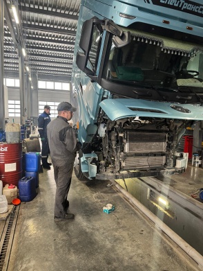 Ремонт грузовых автомобилей Shacman